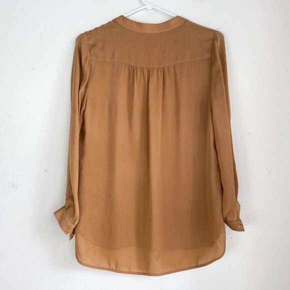 Haute  Hippie Nude Beige Button Up Silk Blouse XS - Picture 4 of 5
